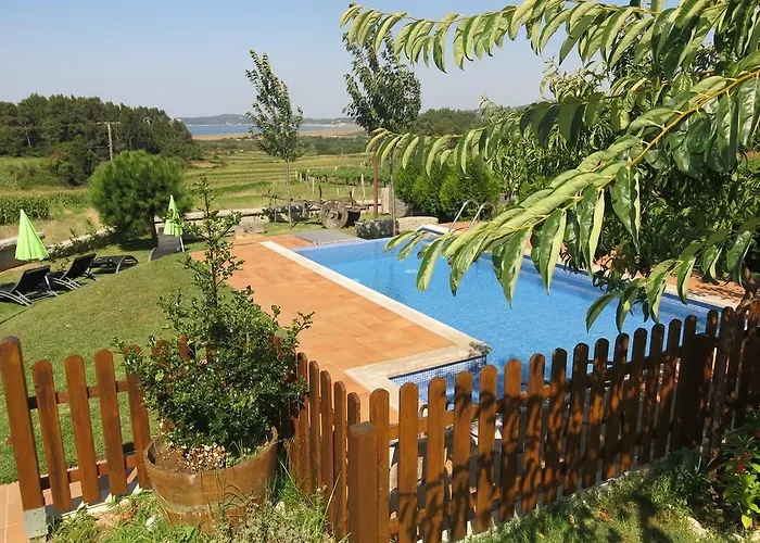 Otel Rural Noalla 2*